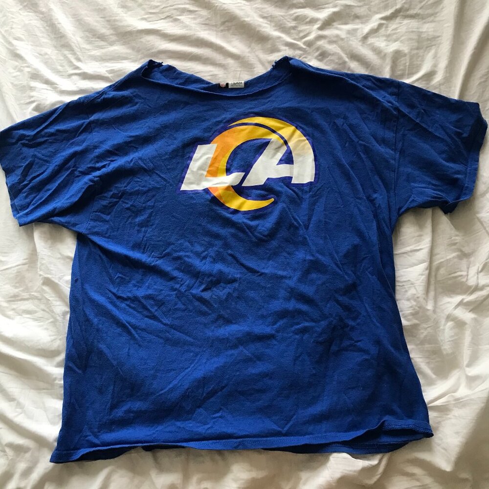 la rams off shoulder Tshirt